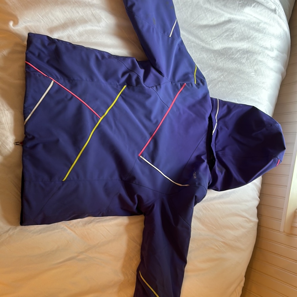 Spider Jacket - Picture 4 of 6